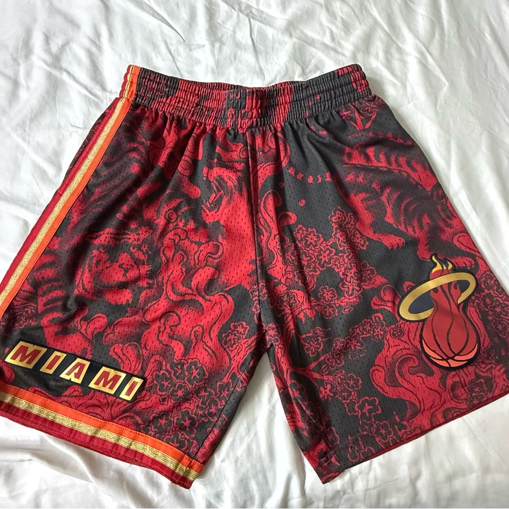 Mitchell & Ness Swingman Collection - Miami Heat 2022 CNY year of the tiger
